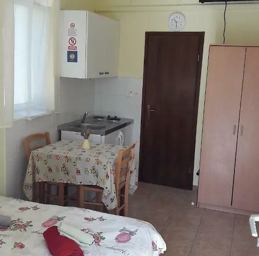 Apartman Atta *