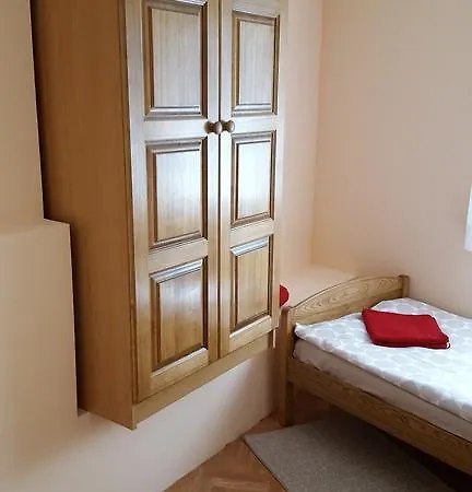 Apartament Atta