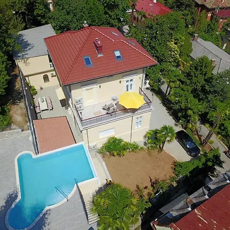 Atta Opatija